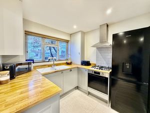 Photo 8- click for photo gallery